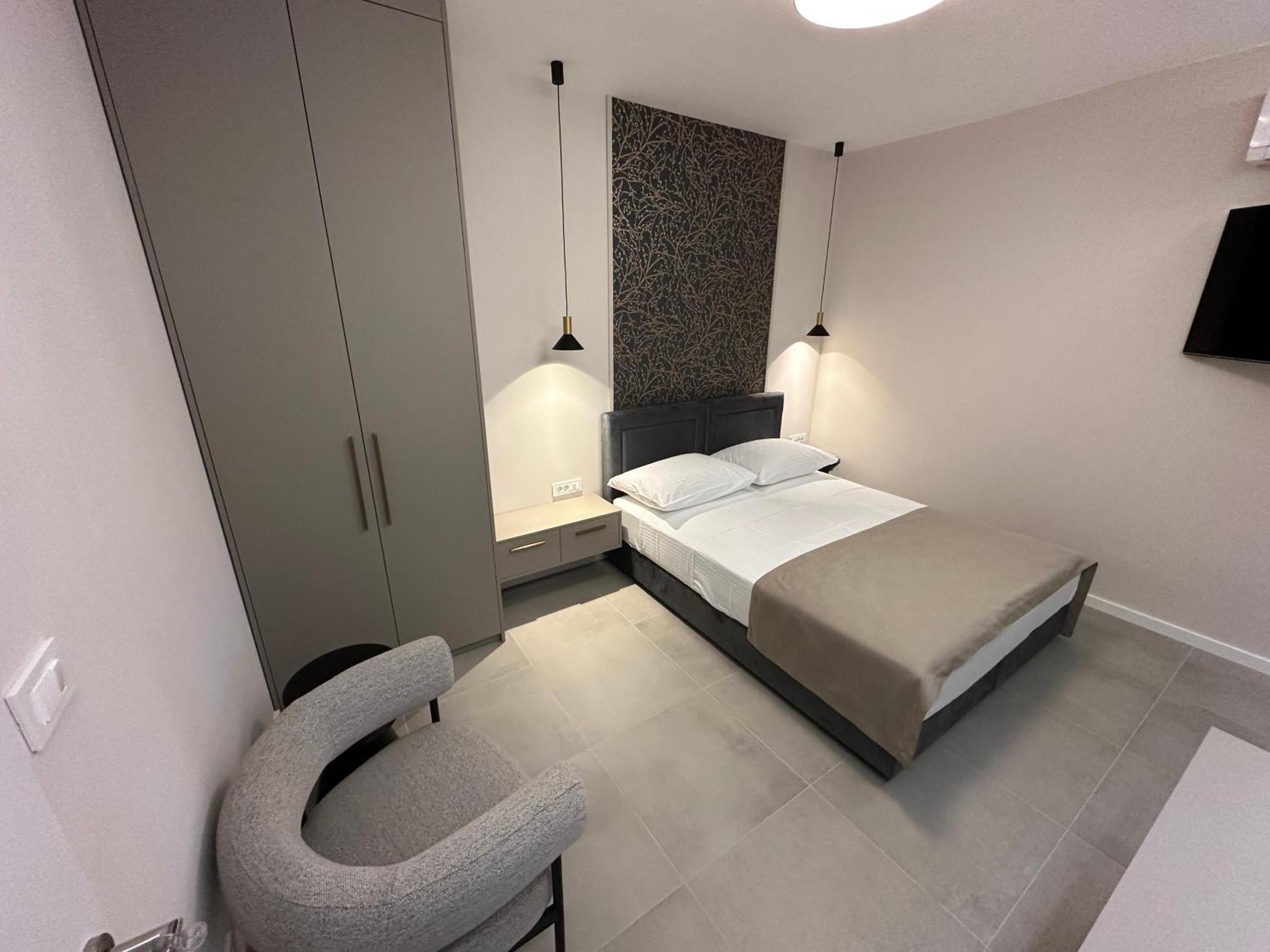 Apartment & Room Iris Zara Esterno foto