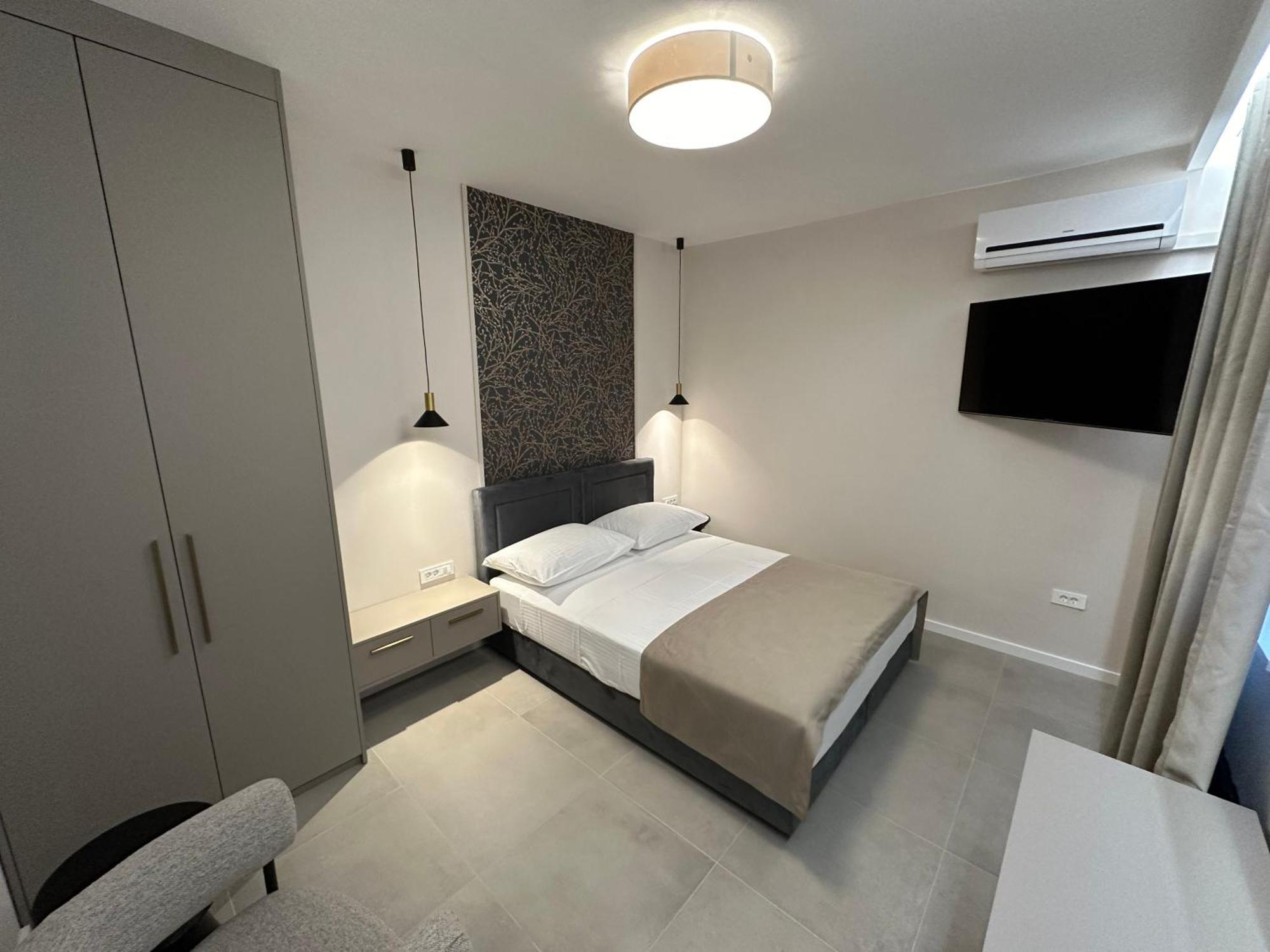 Apartment & Room Iris Zara Esterno foto